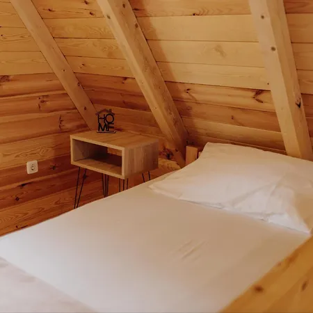 Brvnara Mila Vinci * Golubac