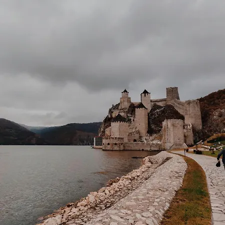 Brvnara Mila Vinci Tatil Evi *